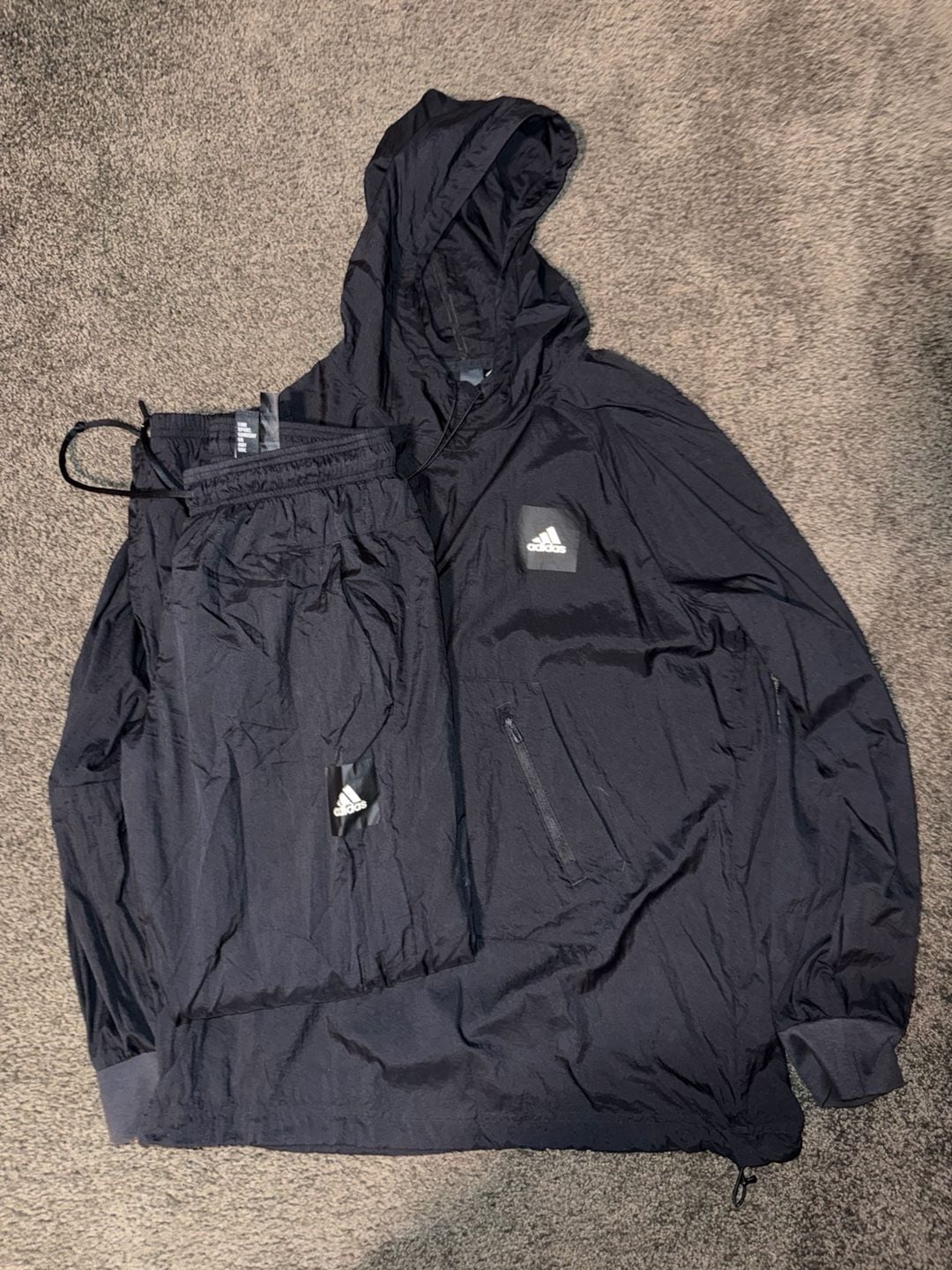 Adidas Essentials Woven Nylon Pullover Hoodie M /Jogger S Mens Set